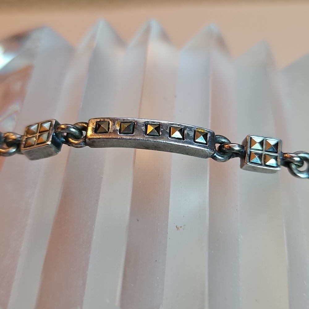 Vintage Liz Claiborne hematite bracelet - Picture 2 of 6